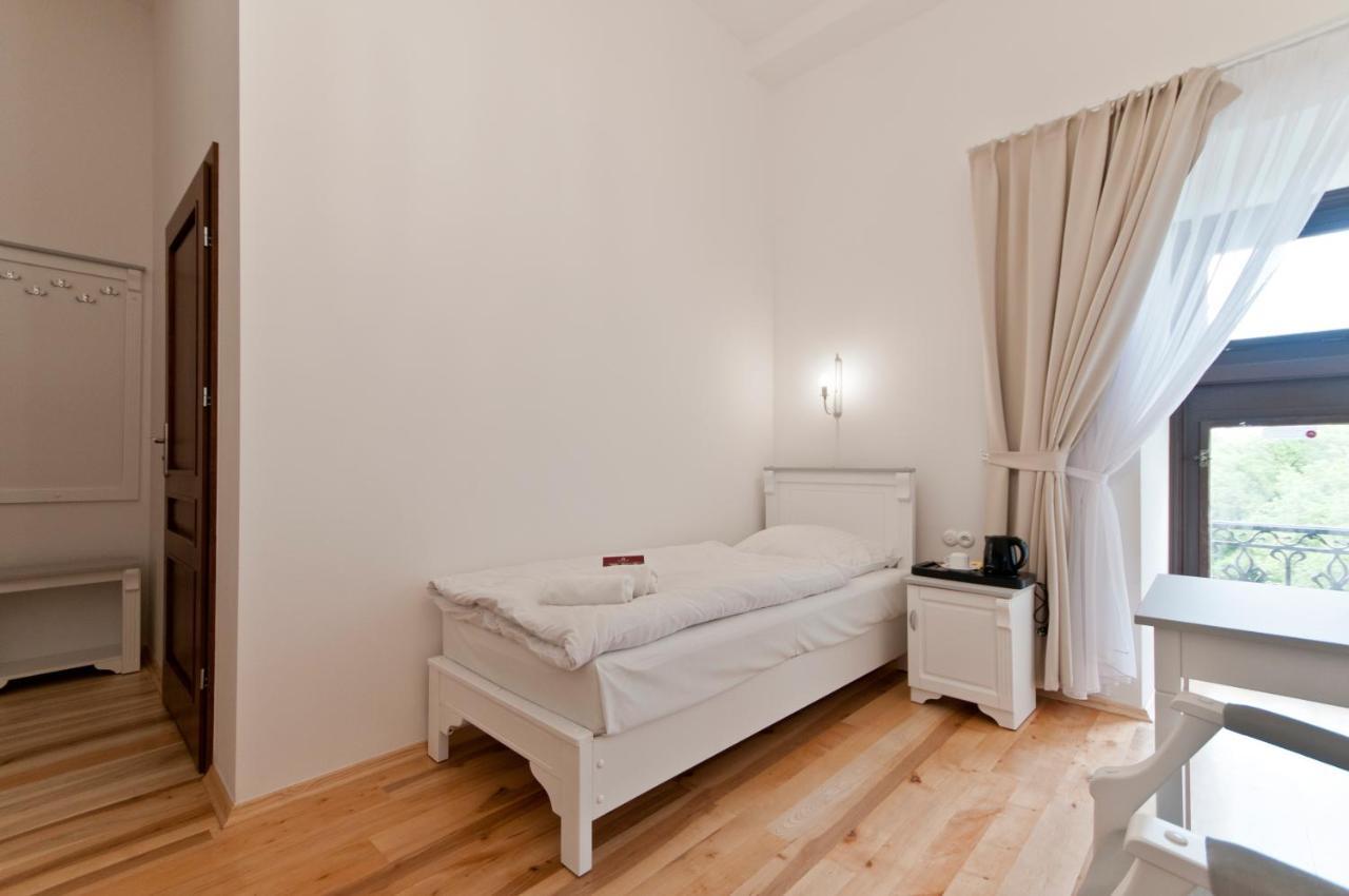 Moszna Zamek Hotel Buitenkant foto