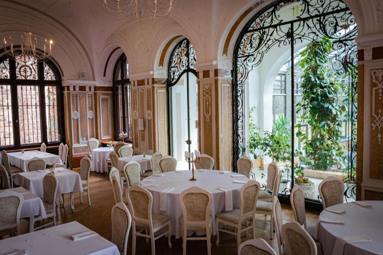 Moszna Zamek Hotel Buitenkant foto