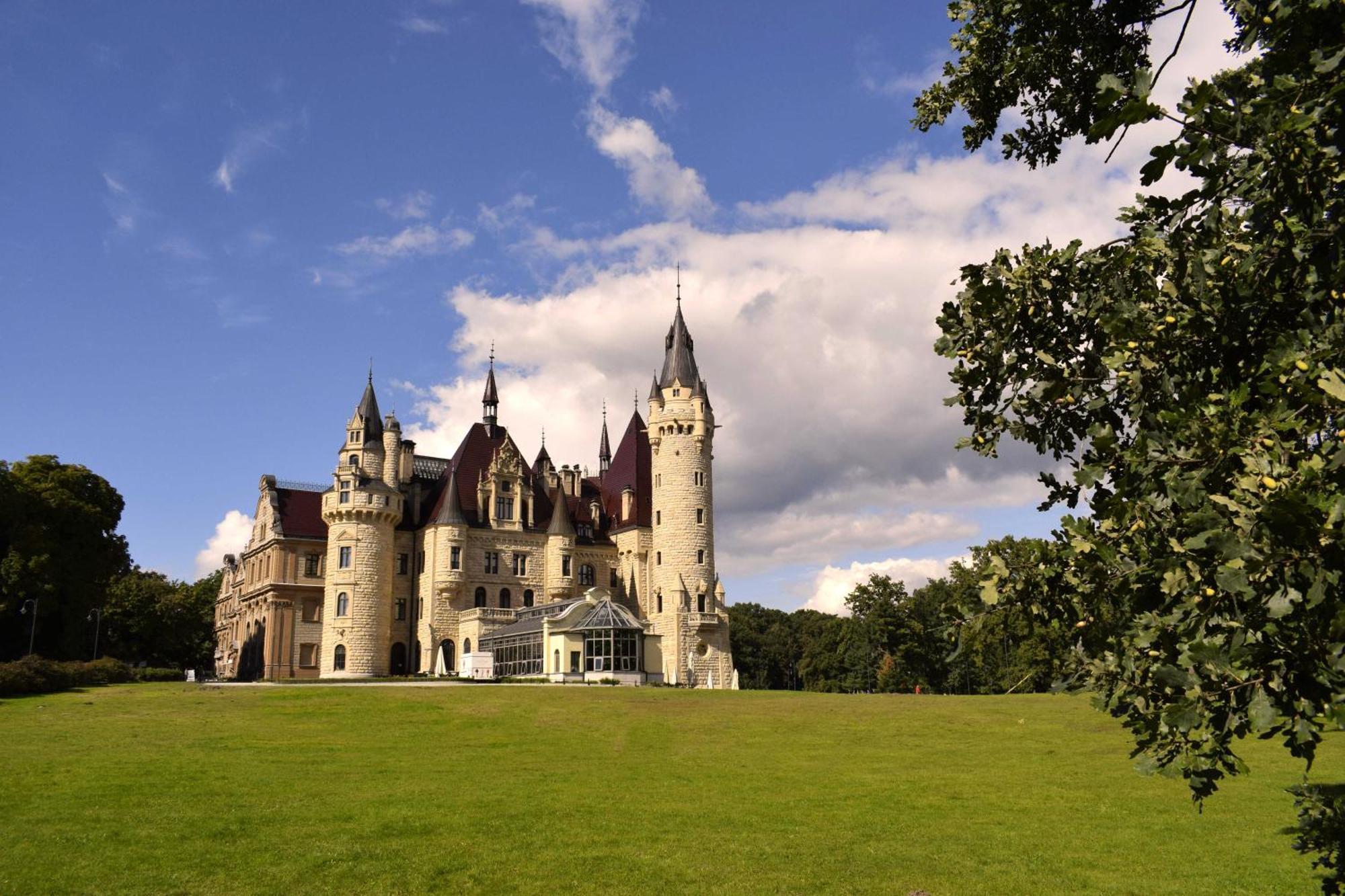Moszna Zamek Hotel Buitenkant foto
