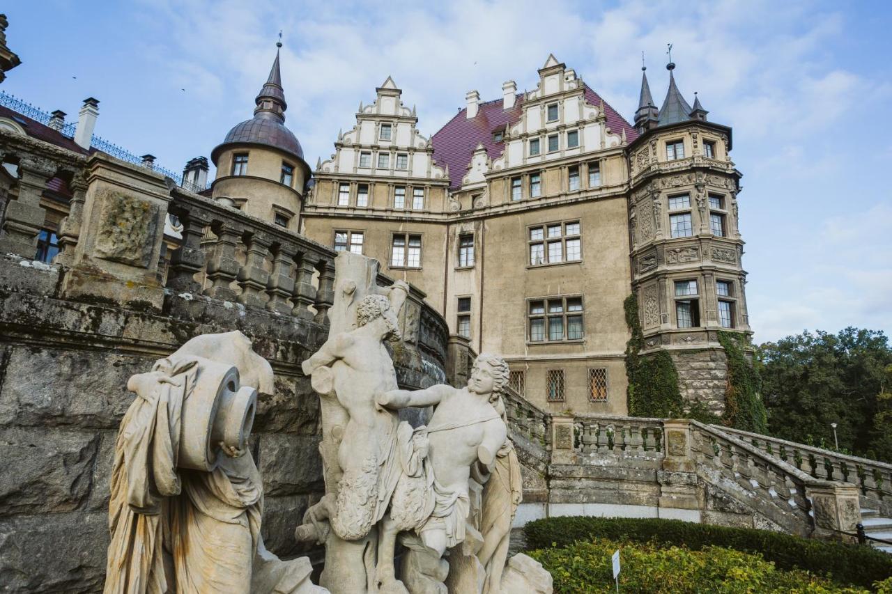 Moszna Zamek Hotel Buitenkant foto